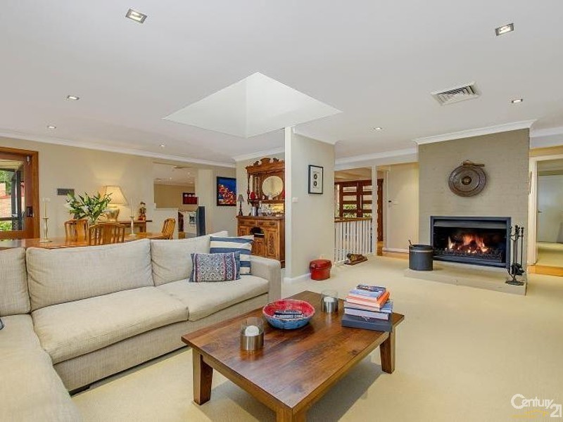 44 Ulundri Drive, Castle Hill NSW 2154