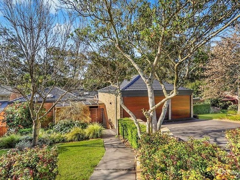 44 Ulundri Drive, Castle Hill NSW 2154