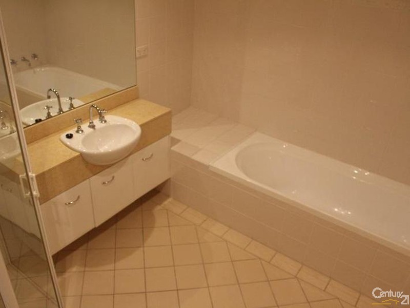 5/1-3 Beazley Street, Ryde NSW 2112