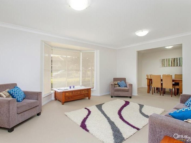 26 Dawes Ave, Castle Hill NSW 2154