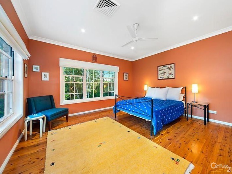 92 Oratava Ave, West Pennant Hills NSW 2125