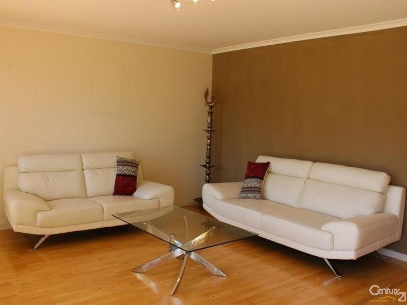 22 Yellowgum Ave, Rouse Hill NSW 2155