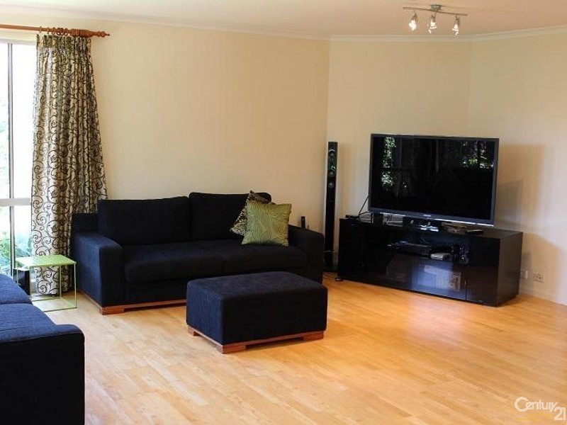 22 Yellowgum Ave, Rouse Hill NSW 2155