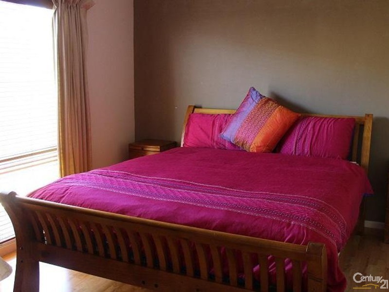 22 Yellowgum Ave, Rouse Hill NSW 2155