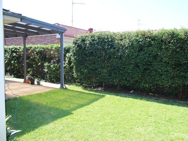 22 Yellowgum Ave, Rouse Hill NSW 2155