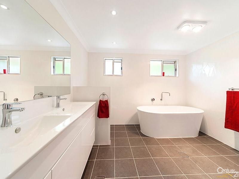 66 Range Road, West Pennant Hills NSW 2125