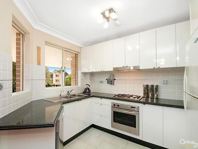 4/40-42 Cecil Avenue, Castle Hill NSW 2154