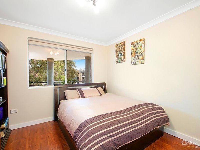 4/40-42 Cecil Avenue, Castle Hill NSW 2154