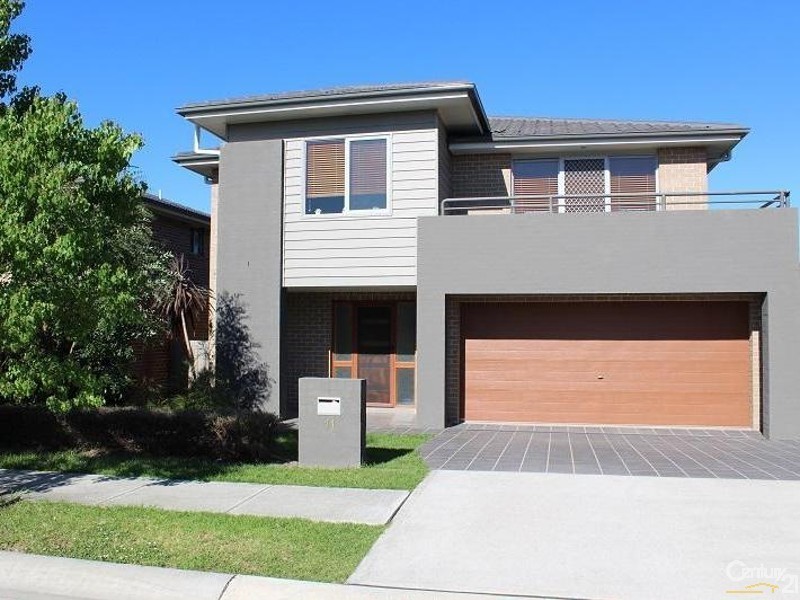 11 Adelong Parade, The Ponds NSW 2769