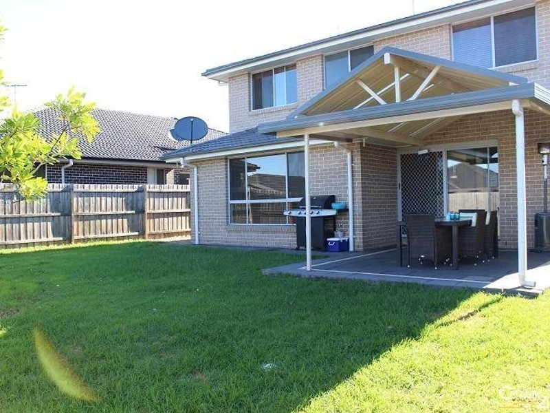 11 Adelong Parade, The Ponds NSW 2769
