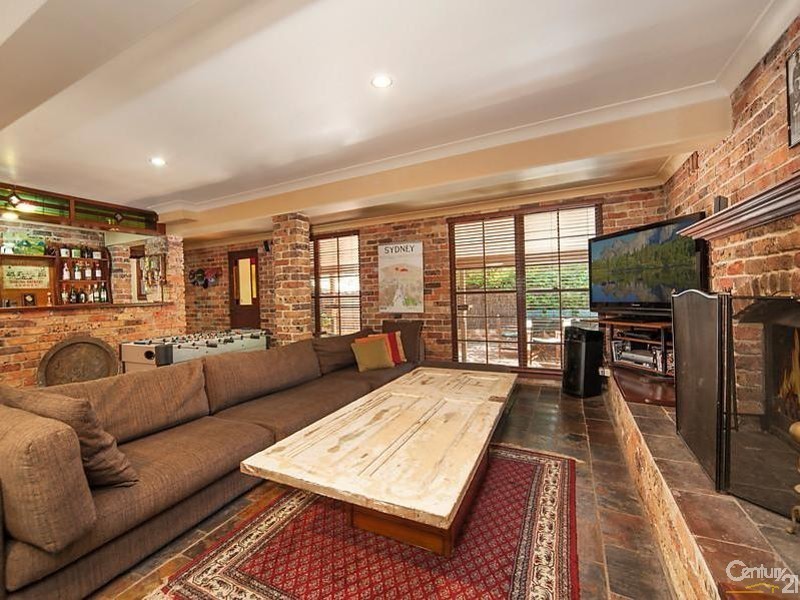 10 Greenvale Place, Castle Hill NSW 2154