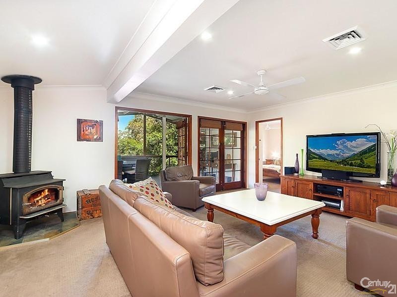 10 Greenvale Place, Castle Hill NSW 2154