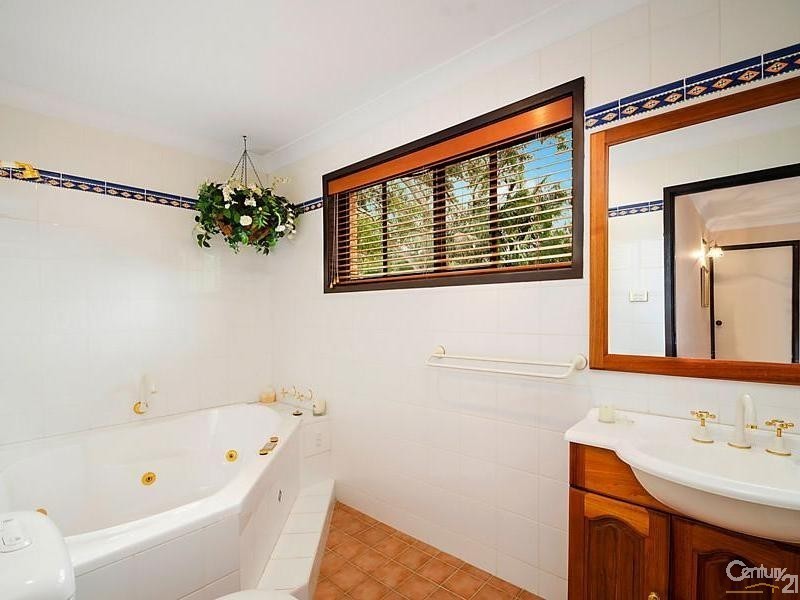 11 Dawes Avenue, Castle Hill NSW 2154