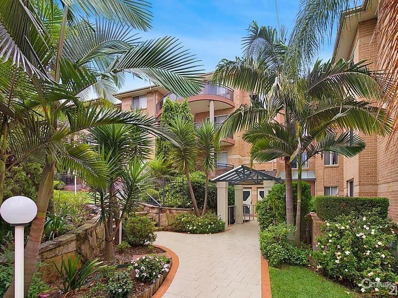 42/8-14 Mercer Street, Castle Hill NSW 2154