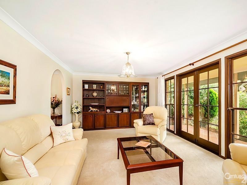 11 Dawes Avenue, Castle Hill NSW 2154