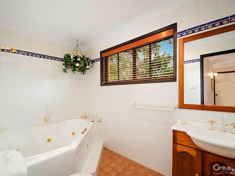 11 Dawes Avenue, Castle Hill NSW 2154
