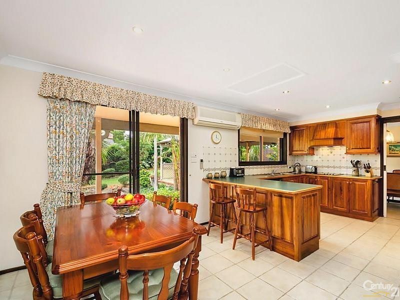 11 Dawes Avenue, Castle Hill NSW 2154