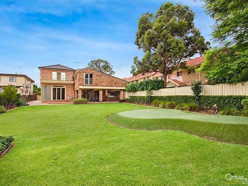 32 Windermere Avenue, Northmead NSW 2152