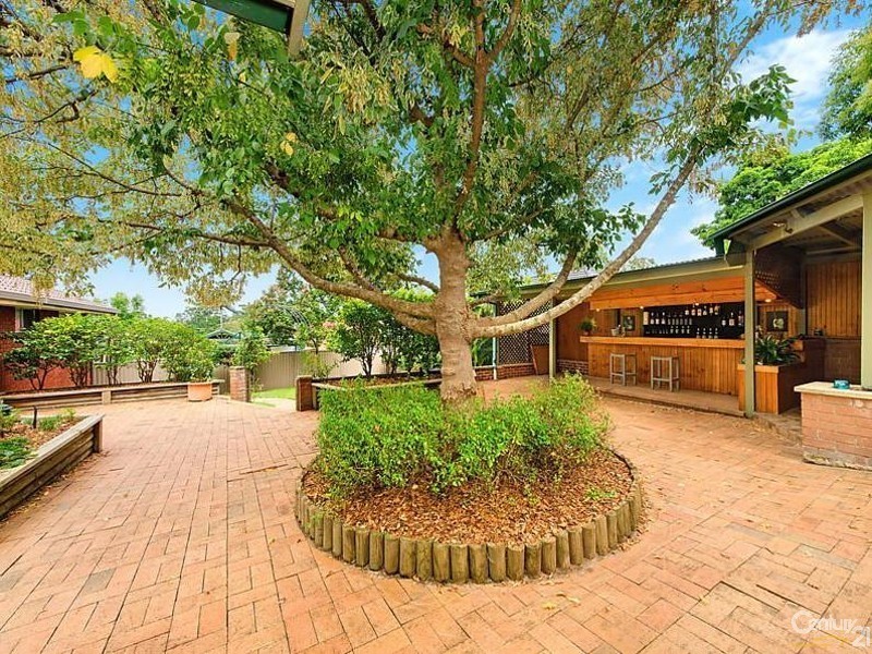 15  Jacaranda Avenue, Baulkham Hills NSW 2153