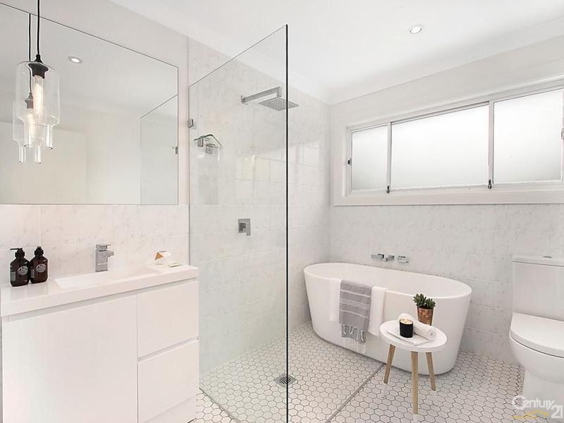 26 Ambleside Drive, Castle Hill NSW 2154