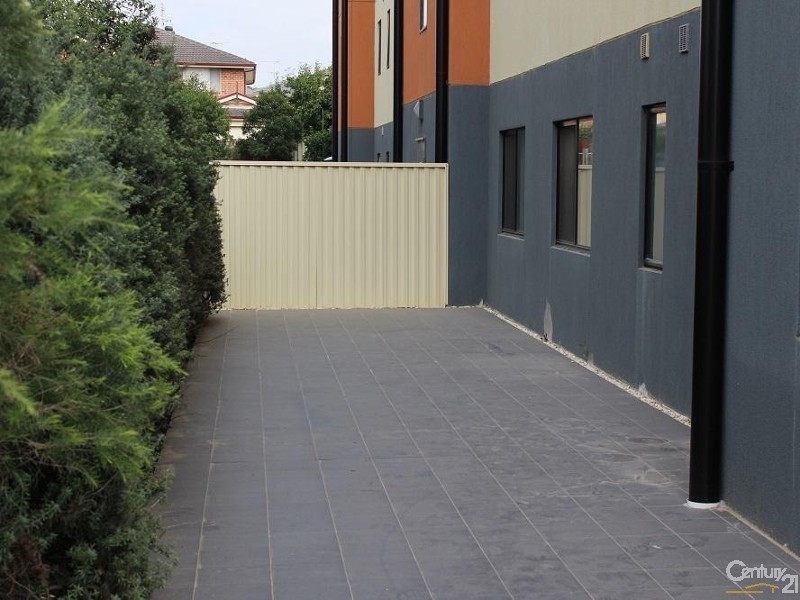 4/17 Kilbenny St, Kellyville Ridge NSW 2155