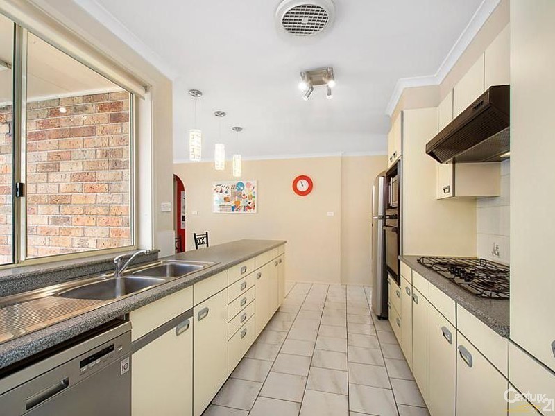14 Yew Place, Quakers Hill NSW 2763