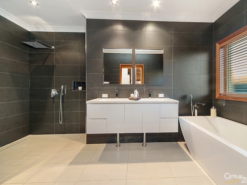 30 Sylvan Grove, Glenhaven NSW 2156