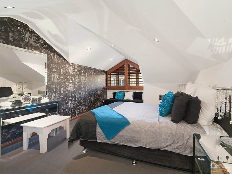 30 Sylvan Grove, Glenhaven NSW 2156