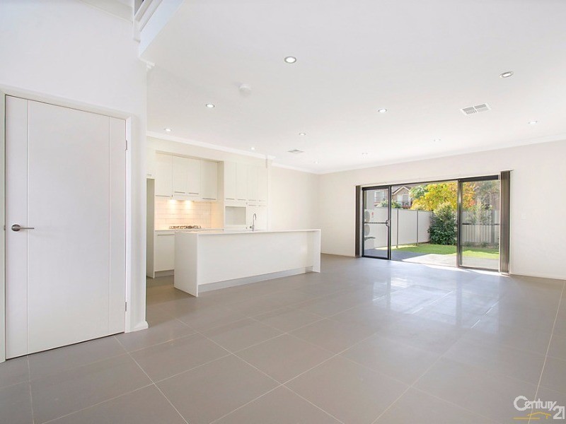 15/9-17 Windermere Avenue, Northmead NSW 2152
