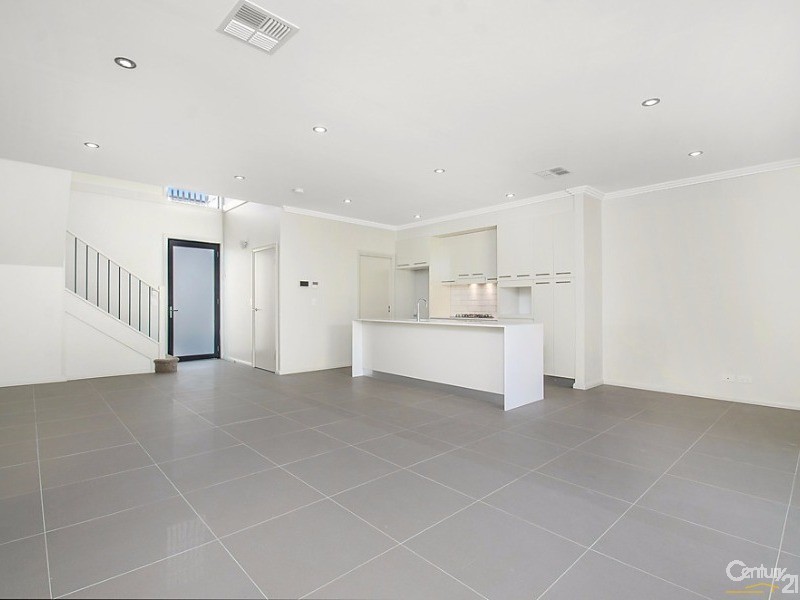 15/9-17 Windermere Avenue, Northmead NSW 2152