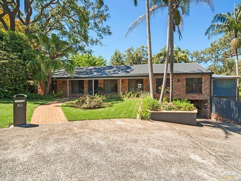 10 Greenvale Pl, Castle Hill NSW 2154
