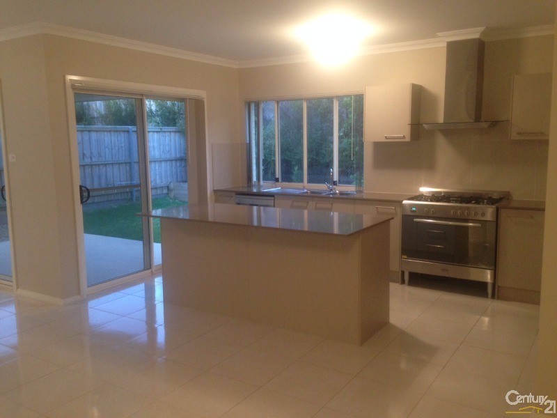 12 Petal Parkway, The Ponds NSW 2769