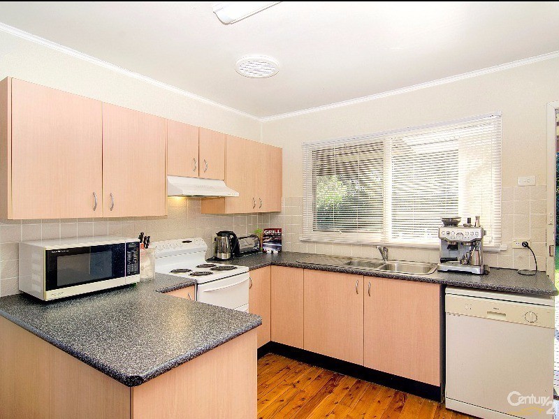 35 Sarah Cres, Baulkham Hills NSW 2153