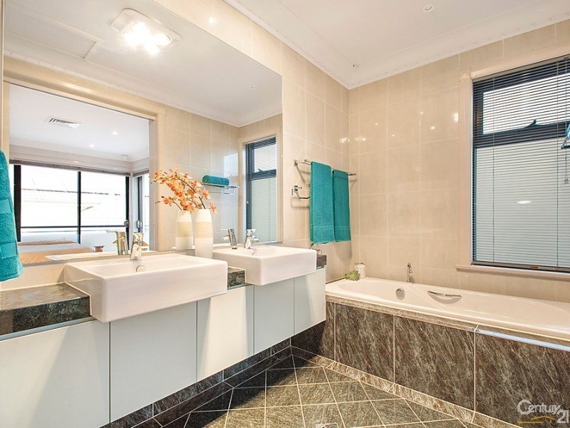 53 Cattai Creek Drive, Kellyville NSW 2155