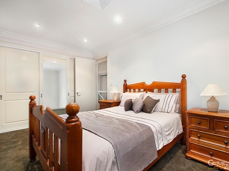 53 Cattai Creek Drive, Kellyville NSW 2155