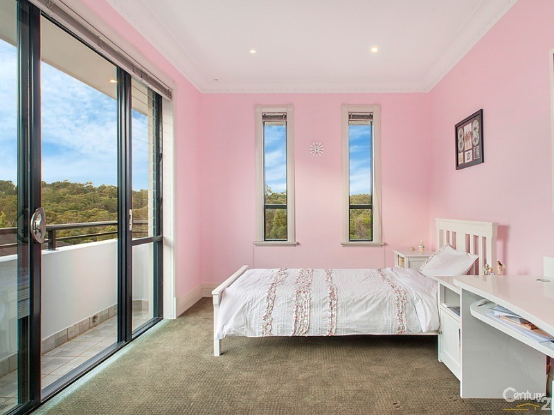 53 Cattai Creek Drive, Kellyville NSW 2155