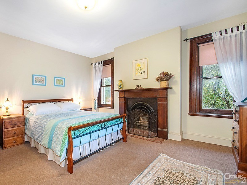 8-10 Englart Place, Baulkham Hills NSW 2153