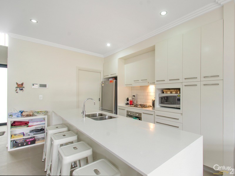 15/9-17 Windermere Ave, Northmead NSW 2152