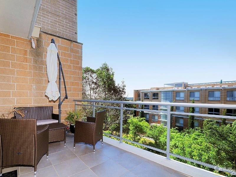 67/31-39 Sherwin Ave, Castle Hill NSW 2154