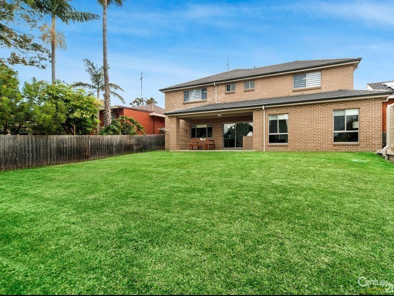 32 Bellevue Drive, Carlingford NSW 2118