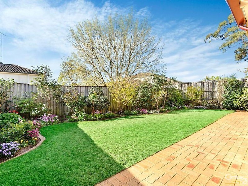 4 Kinnard Way, Kellyville NSW 2155