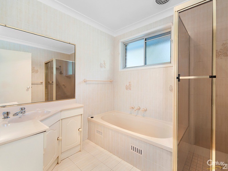 28 Kathleen Ave, Castle Hill NSW 2154