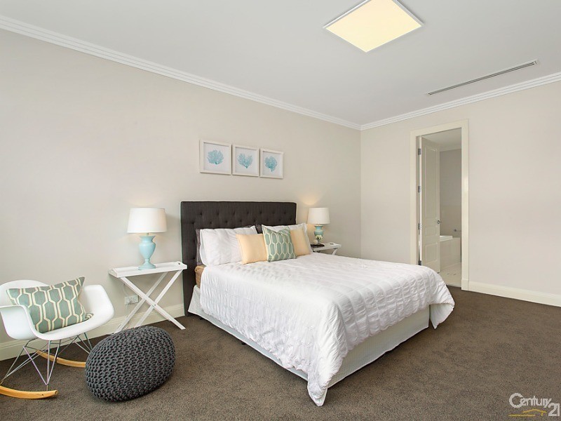 24 Corsica Way, Kellyville NSW 2155