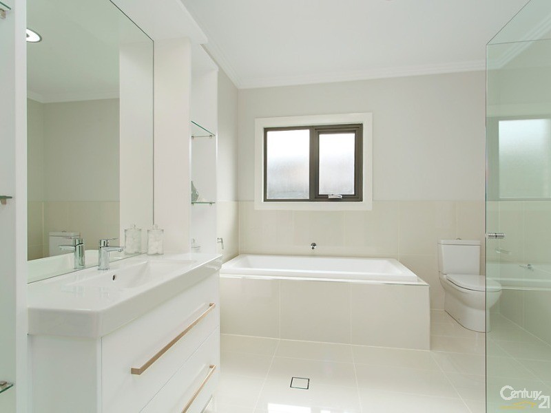 24 Corsica Way, Kellyville NSW 2155