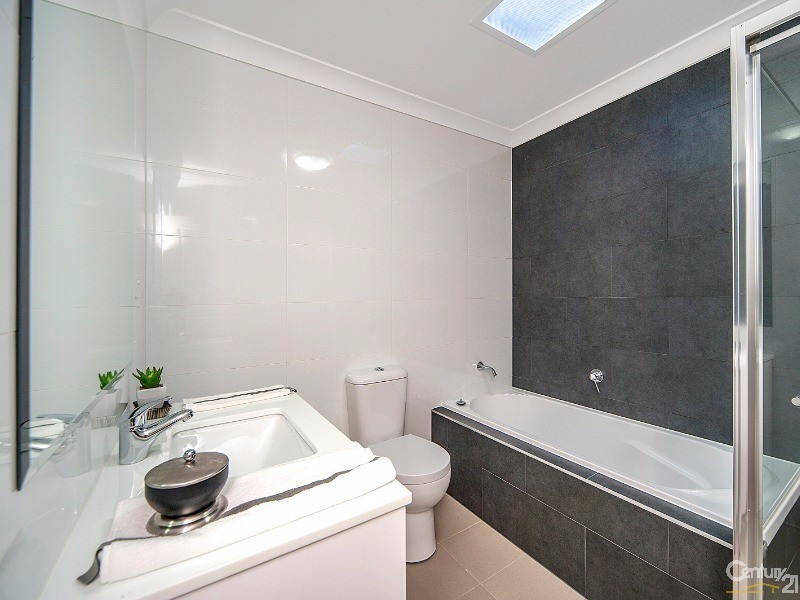 21/9-17 Windermere Ave, Northmead NSW 2152