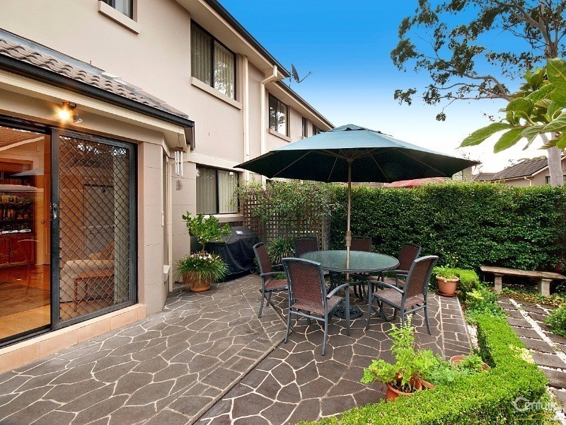 3/33-35 Garthowen Cres, Castle Hill NSW 2154