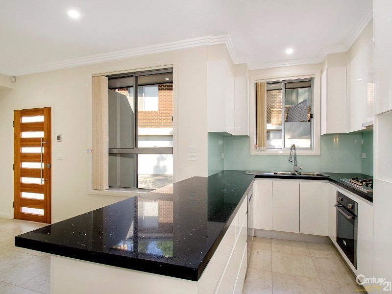 7A Garthowen Crescent, Castle Hill NSW 2154