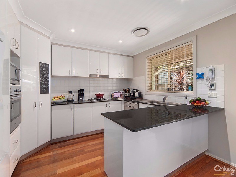 8/81 Hyde Ave, Glenhaven NSW 2156