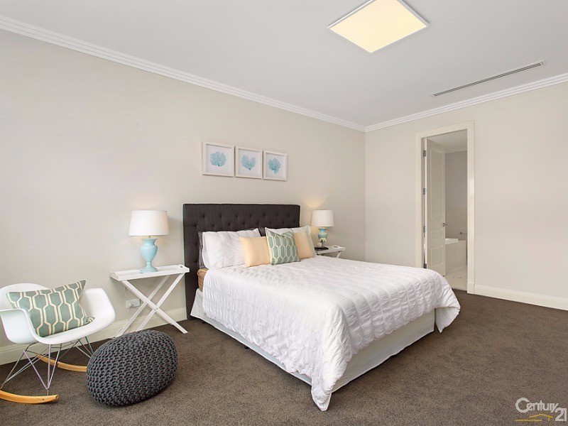 24 Corsica Way, Kellyville NSW 2155