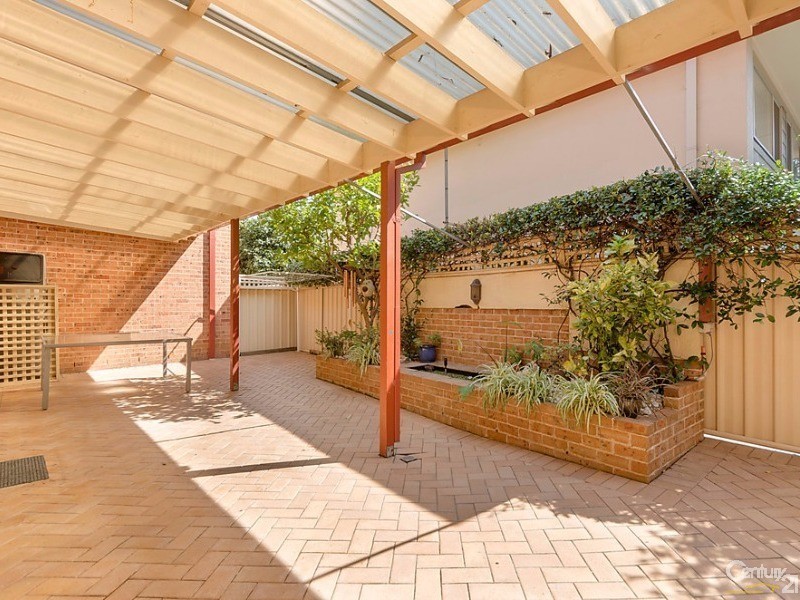 32 Wiseman Road, Castle Hill NSW 2154